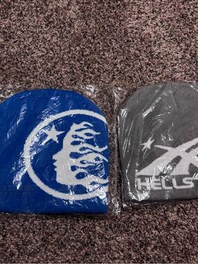 Hellstar Blue and Gray Graphic Beanie Duo